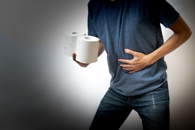 頑固なお腹の痛みや下痢…もしかして過敏性腸症候群では？